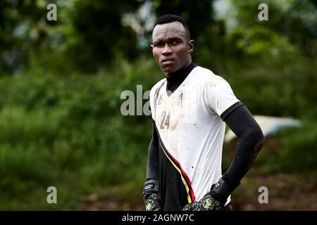 Kampala, Uganda. 16 Dez 2019. Joel Mutakubwa, Uganda (1) Uganda National Team in der Ausbildung für die cecafa Senior Challenge Cup 2019. Lubaga auf dem Gebiet der Berufsbildung. Credit: XtraTimeSports (Darren McKinstry) Stockfoto