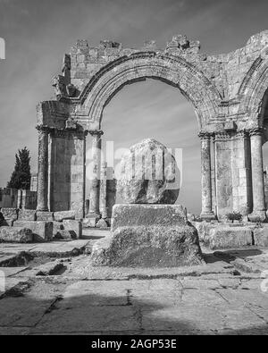 Syrien. Die Ruinen des St. Simeon-Klosters und der Kirche unweit der historischen syrischen Stadt Aleppo, wie sie es 1998 war Stockfoto