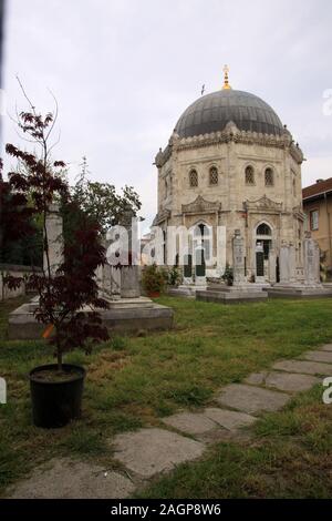 Die eyüp Sultan Camii (eyüp Sultan Moschee) ist einer der wichtigsten heiligen und wichtigen Moscheen in der Türkei. Stockfoto