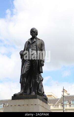 Glasgow Schottland George Square Bronzestatue von Robert Burns 1759-1796 Stockfoto