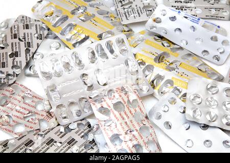 Stapel der leeren Blister von Pillen Stockfoto