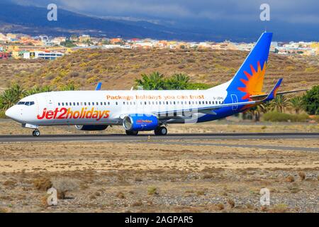 Teneriffa, Spanien - November 23, 2019: Jet 2 B737-800 am Flughafen Teneriffa Süd. Stockfoto