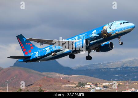Teneriffa, Spane – August 2017: Flugzeug Büssel A320 auf Teneriffa (TFS) Stockfoto