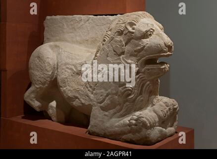 Löwe von Castulo, das Archäologische Museum, Linares, Provinz Jaen, Andalusien, Spanien, Europa. Stockfoto