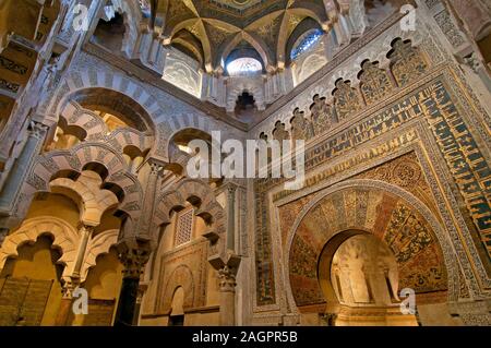 Mihrab Maqsura und der Großen Moschee, Cordoba, Andalusien, Spanien, Europa. Stockfoto