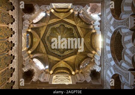 Kuppel über dem Maqsura der Großen Moschee, Cordoba, Andalusien, Spanien, Europa. Stockfoto