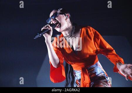 Charli XCX live bei Fabrique in Mailand, Italien: Mailand, Italien Wann: 18 Aug 2019 Quelle: Massimo Barbaglia Stockfoto