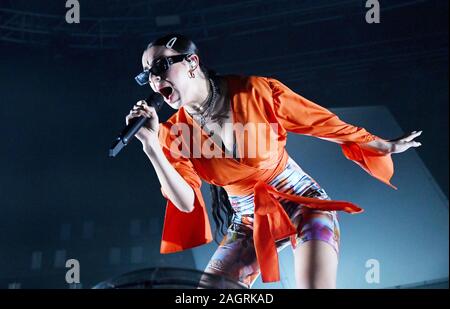 Charli XCX live bei Fabrique in Mailand, Italien: Mailand, Italien Wann: 18 Aug 2019 Quelle: Massimo Barbaglia Stockfoto