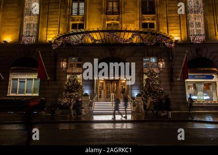 Weihnachten in Canary Wharf in den Docklands Stockfoto