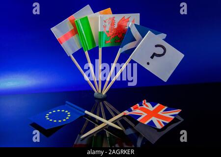 Der Countdown zu Brexit ist in vollem Gange und nähert sich Fast....millions Gesicht Ängste der Unsicherheit auf die Ergebnisse der Angebote zu versuchen. Stockfoto