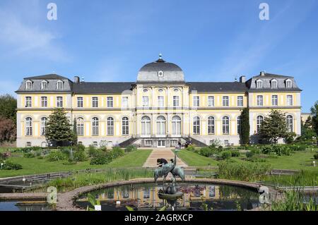 Poppelsdorfer Schloss in Bonn. Es war von 1715 bis 1746 gebaut, unter Design, das von den Franzosen Robert de Cotte. Stockfoto