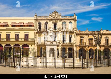 Plaza Vieja (Alte Square) in Havanna, Kuba Stockfoto