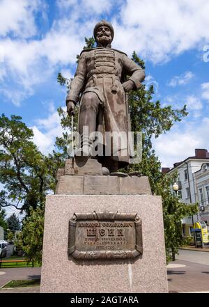 Asowschen Meer, Russland - Juli 27, 2019: Monument A.S. Shein, die Stadt des Asowschen Meeres, Rostov Region Stockfoto