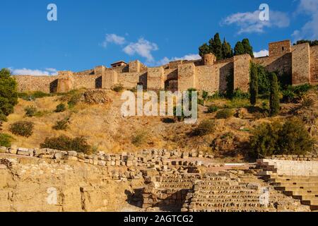 Das Römische Theater und arabische Alcazaba, Málaga, Costa del Sol, Andalusien im Süden von Spanien. Europa Stockfoto