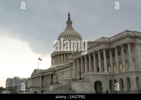 Mai 25, 2019, Washington D.C. Sturmwolken über dem US Capitol Gebäude sammeln, Washington D.C. Stockfoto