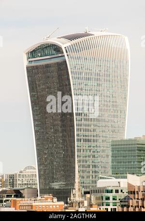 August 21, 2019 - London, Vereinigtes Königreich. Die Walkie Talkie Gebäude ist eines der größten und spektakulärsten Gebäude in London. Stockfoto