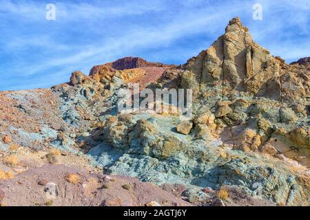 Wunderschöne Aussicht auf einzigartige Roque Cinchado und Teide, Teneriffa, Kanarische Inseln. Stockfoto