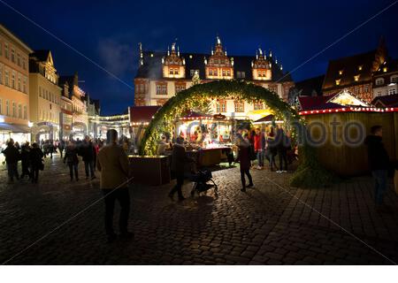 Ein Schuß der Weihnachtsmarkt in Coburg, Deutschland. Die Temperaturen stiegen in Coburg heute und die Weihnachten ist auch Prognose milde zu sein. Stockfoto