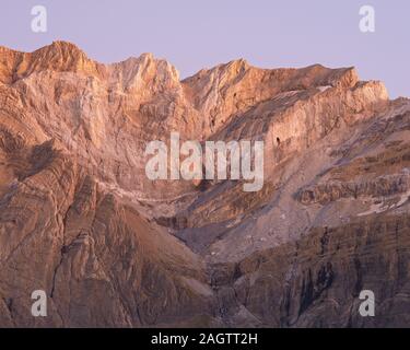 Alpen Glühen am Gavarnie Stockfoto