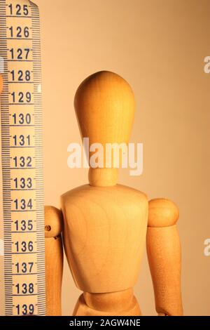 GP Ausrüstung für einen BMI Überprüfung. Stockfoto