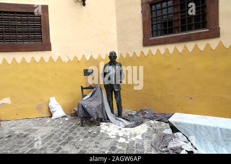 PIC zeigt: Prunkvolles ehemaliges Gouverneurshaus, das von Kolumbus besucht wurde und ein Museum auf seinen Reisen und seinem Schiffsleben beherbergt. PIC von Gavin Rodgers/Pixel8000 Stockfoto