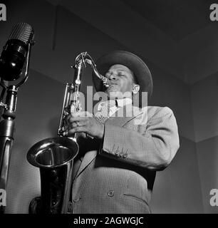 Portrait von Illinois Jacquet, New York, N.Y., Ca. Mai 1947 Stockfoto