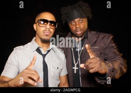 (L - R) Sänger/Schauspieler Marques Houston und Produzent Noel 'Detail' Fisher auf Satz von Marques Houston 'Körper' Music Video am 1. Juli 2009 in Los Angeles, Kalifornien. Stockfoto