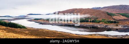 Wolken über Loch Loyne, Schottland Stockfoto