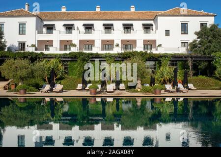 Pool der Finca Cortesin hotel in Málaga Costa del Sol Andalusien Spanien Stockfoto