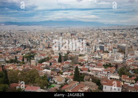 Antenne Stadtblick in Athen, Griechenland mit schönen Himmel Stockfoto