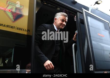 Watford, UK. 22. Dezember 2019. Von Manchester United manager Ole Gunnar Solskjær kommt für die heutige Premier League Match zwischen Watford und Manchester United an der Vicarage Road, Watford am Sonntag, den 22. Dezember 2019. (Credit: Leila Coker | MI Nachrichten) das Fotografieren dürfen nur für Zeitung und/oder Zeitschrift redaktionelle Zwecke verwendet werden, eine Lizenz für die gewerbliche Nutzung Kreditkarte erforderlich: MI Nachrichten & Sport/Alamy leben Nachrichten Stockfoto