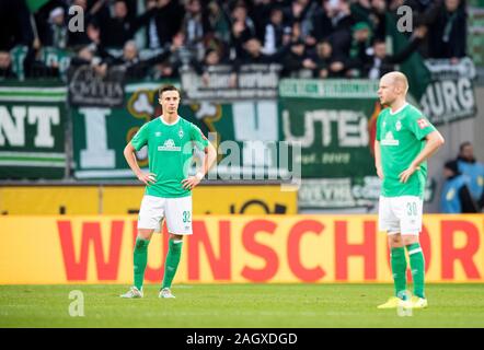 Von links nach rechts Marco FRIEDL (HB), Davy KLAASSEN (HB) enttäuscht Fußball 1. Fussballbundesliga, 17. Spieltag, FC Köln (K) - SV Werder Bremen (HB), am 21. Dezember 2019 in Köln/Deutschland. € | Nutzung weltweit Stockfoto