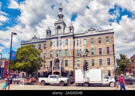 Montreal, Kanada - Juni, 2018: Historische Gebäude von Plateau Mont Royal öffentliche Bibliothek in Montreal, Quebec, Kanada. Stockfoto