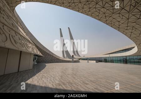 Die futuristische Moschee in der Golfregion, die Erziehung und Bildung Stadt Moschee ist ein unverwechselbares Wahrzeichen in Doha Stockfoto