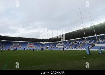 Reading, Großbritannien. 22. Dezember 2019. Das Stadion während der gallagher Premiership Übereinstimmung zwischen London Irish und Badewanne Rugby im Madejski Stadium, Lesen am Sonntag, den 22. Dezember 2019. (Credit: Jacques Feeney | MI Nachrichten) das Fotografieren dürfen nur für Zeitung und/oder Zeitschrift redaktionelle Zwecke verwendet werden, eine Lizenz für die gewerbliche Nutzung Kreditkarte erforderlich: MI Nachrichten & Sport/Alamy leben Nachrichten Stockfoto