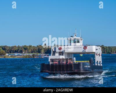 Fähre zwischen Washington Insel und dem Festland, Door County, Wisconsin. Stockfoto