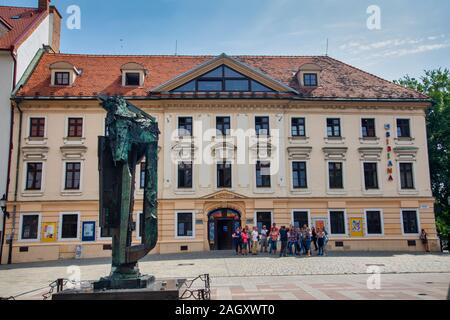 Bratislava, Slowakei - 22. August 2019: antike Gebäude in der Altstadt von Bratislava, Slowakei Stockfoto