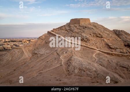 Turm des Schweigens in Yad, Iran, Zoroastrismus Stockfoto