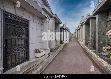 19. jahrhundert Wal Friedhof Erbe der Stadt Castro Urdiales und erklärte der kulturellen Interesse mit der Kategorie des Baudenkmals, Kantabrien, Spanien. Stockfoto