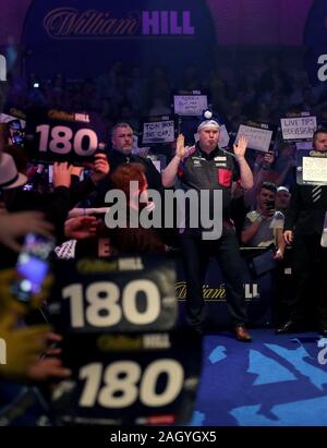 Ricky Evans vor seinem Match gegen Michael van Gerwen bei Tag zehn der William Hill Wm im Alexandra Palace, London. Stockfoto