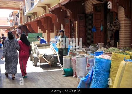 Spice Market, Souk, Mellah, dem alten jüdischen Viertel, Marrakesch, Marrakesch, Marokko, Nordafrika Stockfoto