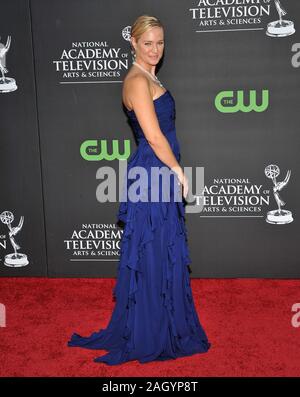 Sharon Case - 36th jährliche Tag Zeit Emmys ausgezeichnet im Orpheum Theater in Los Angeles. CaseSharon 35 Red Carpet Event, Vertikal, USA, Filmindustrie, Stockfoto