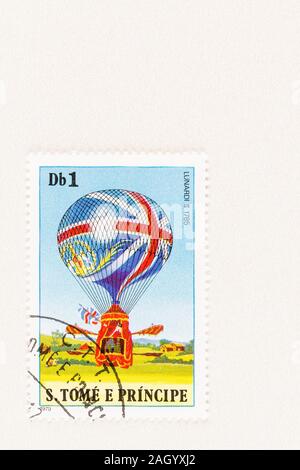 Stempel in 1979, zum Gedenken an die erfolgreiche Wasserstoff Ballonfahrt der Italienischen V. Lunardi im Jahre 1785 in London England Stockfoto