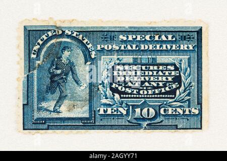 Beschädigte und schlecht repariert spezielle Lieferung Briefmarke in den späten 1800er Jahren von den Vereinigten Staaten von Amerika Stockfoto