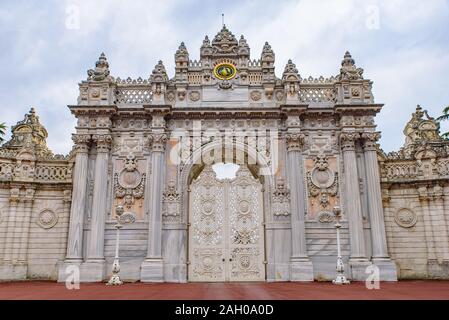 Dolmabahce Palast, das administrative Zentrum des Osmanischen Reiches in Istanbul, Türkei Stockfoto