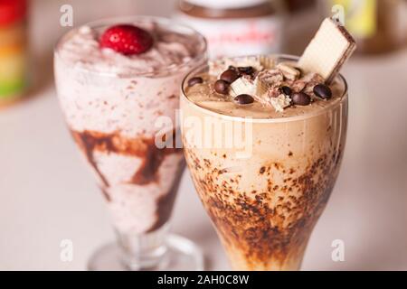 Kaffee Milch Shake und Schokolade Stockfoto