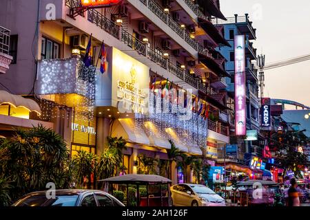 Die Lux Riverside Hotel, sisowath Quay, Phnom Penh, Kambodscha. Stockfoto