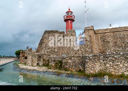 Der Leuchtturm im Fort von Santa Catarina, Figueira da Foz, Portugal Stockfoto