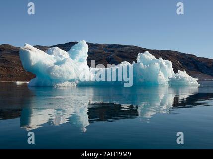 Eisberge in der Nähe von Narsaq, Südwesten, Grönland Stockfoto