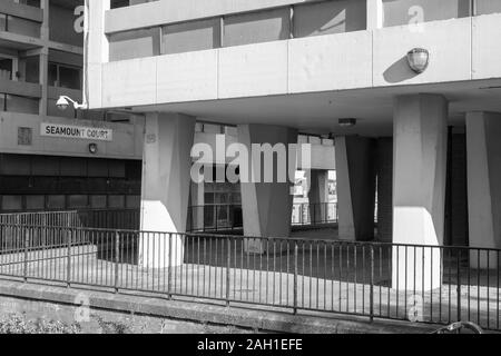 Schwarze und weiße Aberdeen Street Fotografie: Gebäude Stockfoto